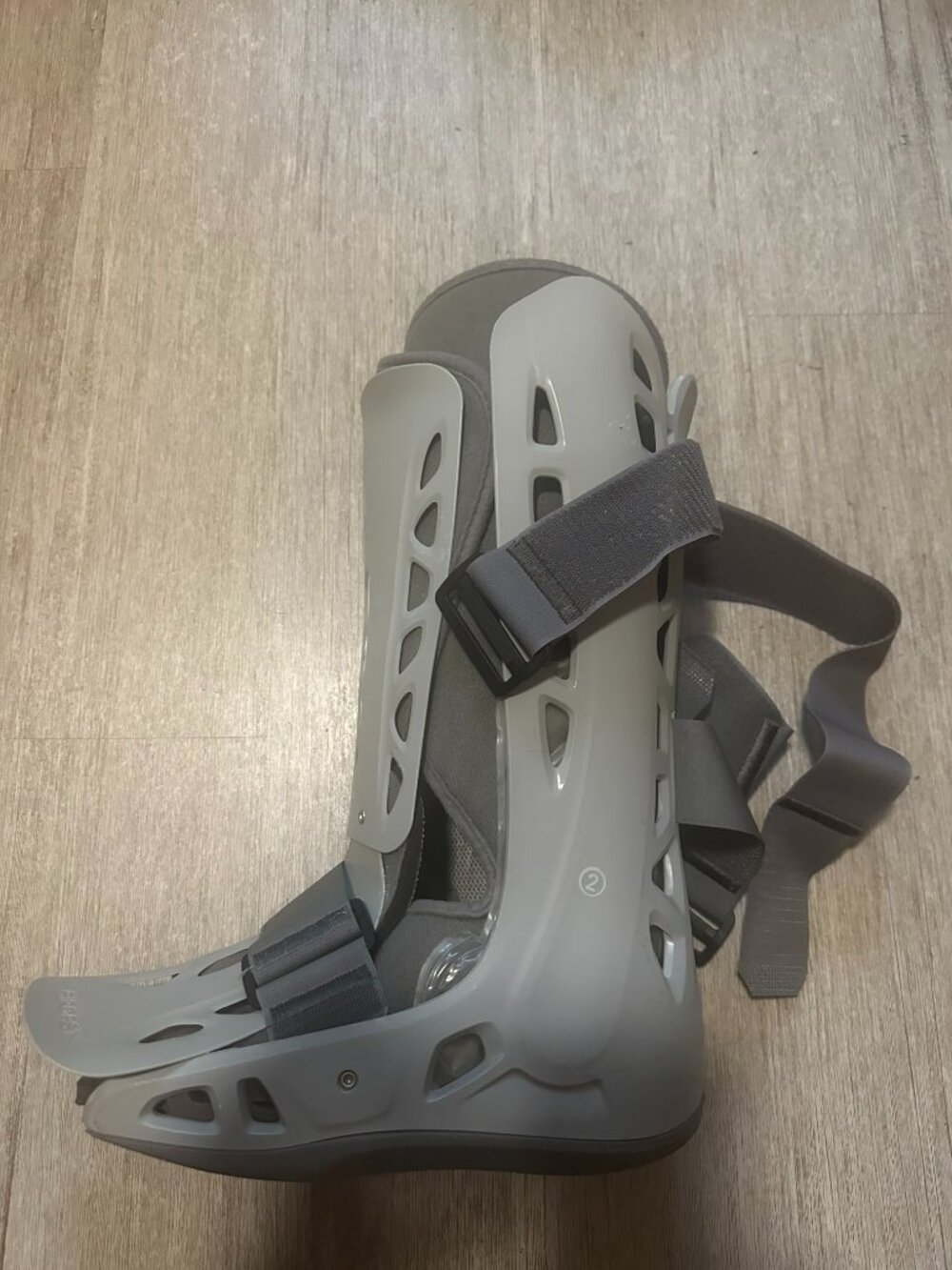 Aircast AirSelect Medium Standard Walker Boot Fracture Recovery‎ Ankle Support